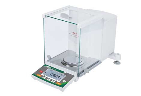 Elektronische Analysewaage mit externer Kalibrierung