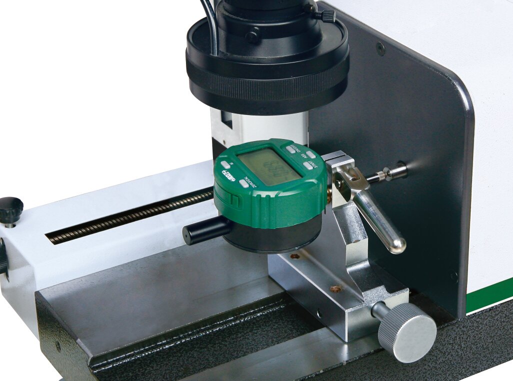 Automatisches Messuhrenprüfgerät